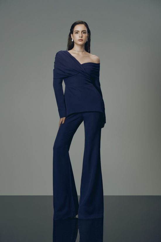 ANOA Pleated Top